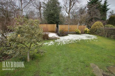3 Fairway, Dodworth, Barnsley, S75 3QF