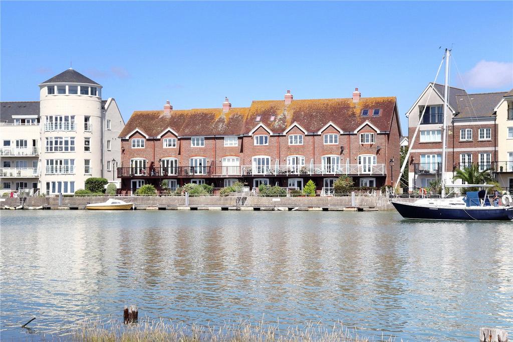 Mariners Quay, River Road, Littlehampton, West Sussex 3 bed house £