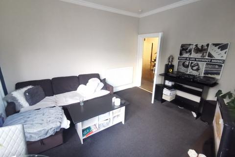2 bedroom flat to rent, Parsons Green Terrace, Edinburgh, EH8