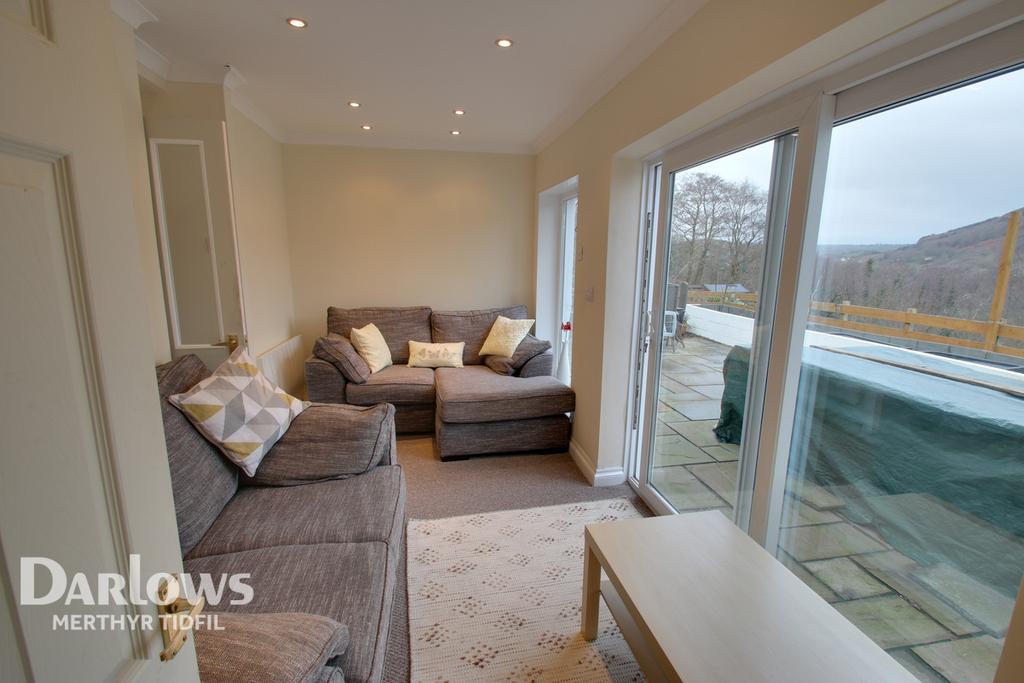 Graig Rhymney, New Tredegar 5 bed end of terrace house £240,000