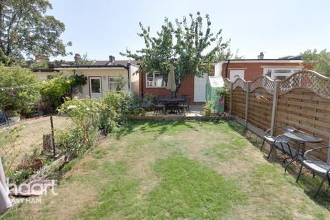 165 Byron Avenue, Manor Park, London, E12 6NJ