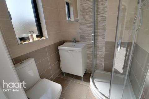 165 Byron Avenue, Manor Park, London, E12 6NJ