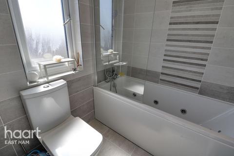 165 Byron Avenue, Manor Park, London, E12 6NJ