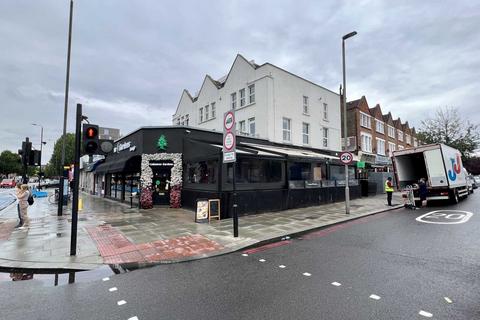 2 bedroom penthouse to rent, Ritherdon Road, Balham, SW17