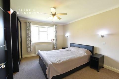 3 bedroom detached bungalow for sale, Point Clear Road, St Osyth, Essex, CO16 8JJ