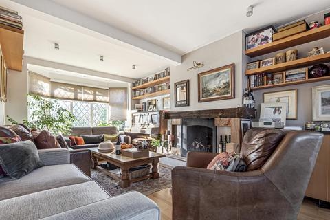 50 Cardinal Avenue, Kingston Upon Thames, KT2 5SB