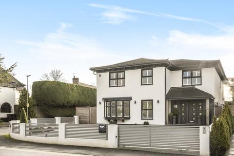 7 Wood Drive, Chislehurst, BR7 5EU
