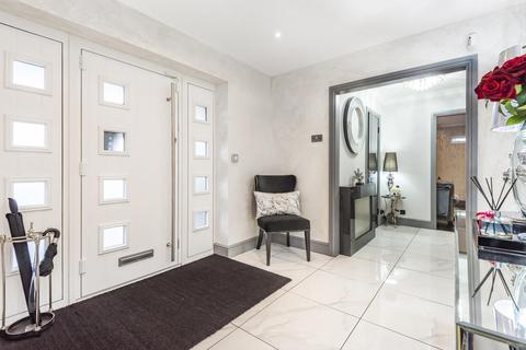 7 Wood Drive, Chislehurst, BR7 5EU