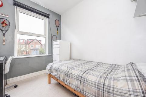 94 Blagdon Road, New Malden, KT3 4AE