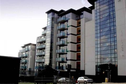 1 bedroom flat to rent, Lovell House,