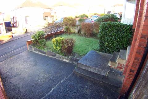 14 Birfed Crescent, Leeds, LS4 2QF