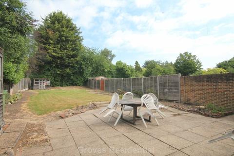 1 Branksome Way, New Malden, KT3 3AX