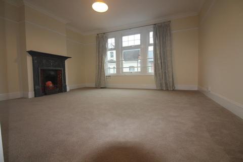 2 bedroom apartment to rent - North Street, Caversham