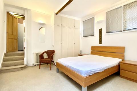 undefined, Castle Street, Reading, Berkshire, RG1