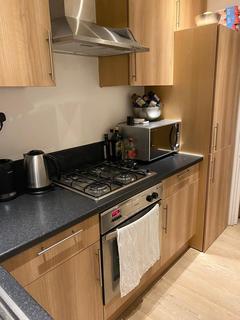 2 bedroom flat to rent, Gilbert Street, Mayfair, London, W1K