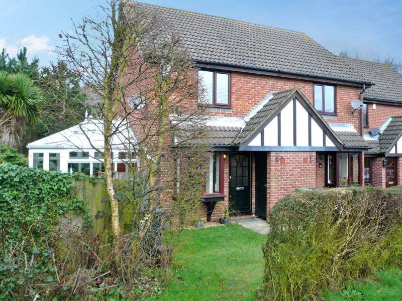 Goodlands Vale, Hedge End, Southampton, SO30 4SL 2 bed semidetached