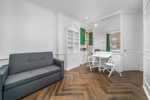 Studio to rent, Aylesford Street, Pimlico