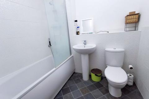 11 Boldison Close, Aylesbury, HP19 8JL