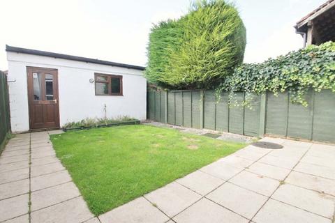 2 bedroom terraced house to rent, Kingswear Road, Ruislip, Middlesex