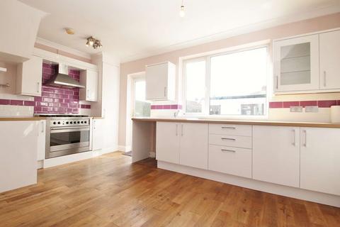 2 bedroom terraced house to rent, Kingswear Road, Ruislip, Middlesex