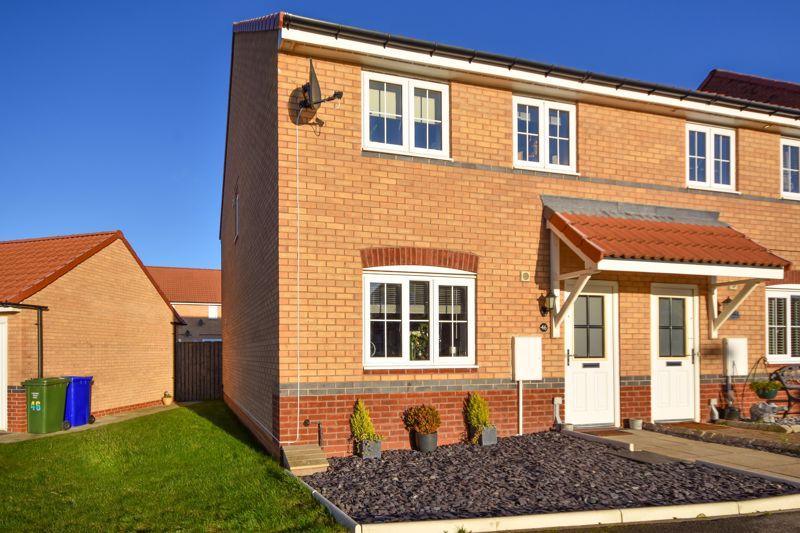 Kingfisher Drive, Whitby 3 bed semidetached house £210,000
