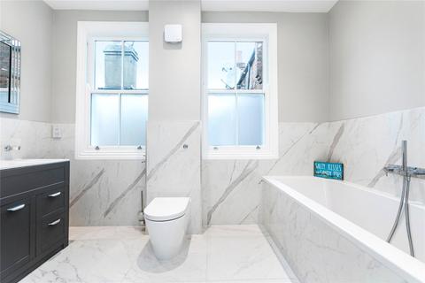 38 Hillcrest Road, Acton, London, W3 9RY