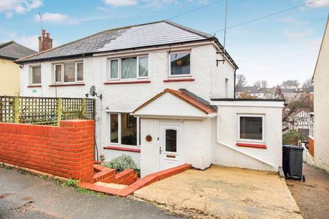 80 Campbell Road, Caterham, CR3 5JN
