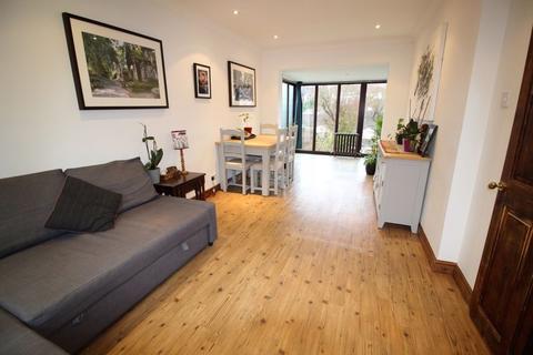 80 Campbell Road, Caterham, CR3 5JN