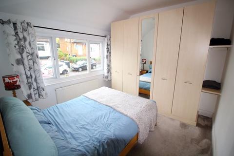 80 Campbell Road, Caterham, CR3 5JN