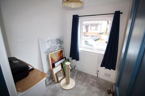 80 Campbell Road, Caterham, CR3 5JN