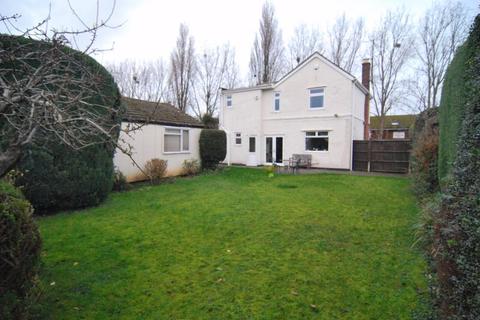 95 Longford Lane, Gloucester, GL2 9HB