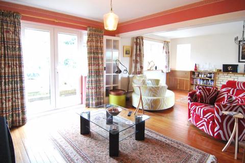 6 Kingsholm Square, Gloucester, GL1 2QJ