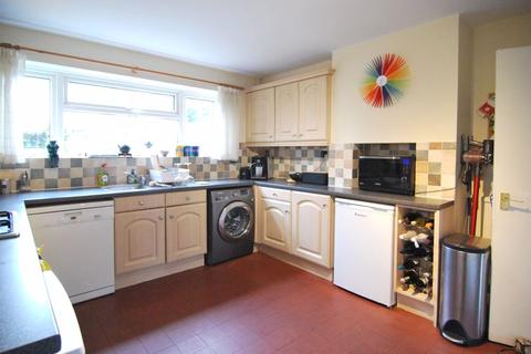 6 Kingsholm Square, Gloucester, GL1 2QJ