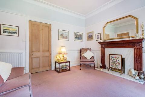 2 Firdon Crescent, Glasgow, G15 6QQ