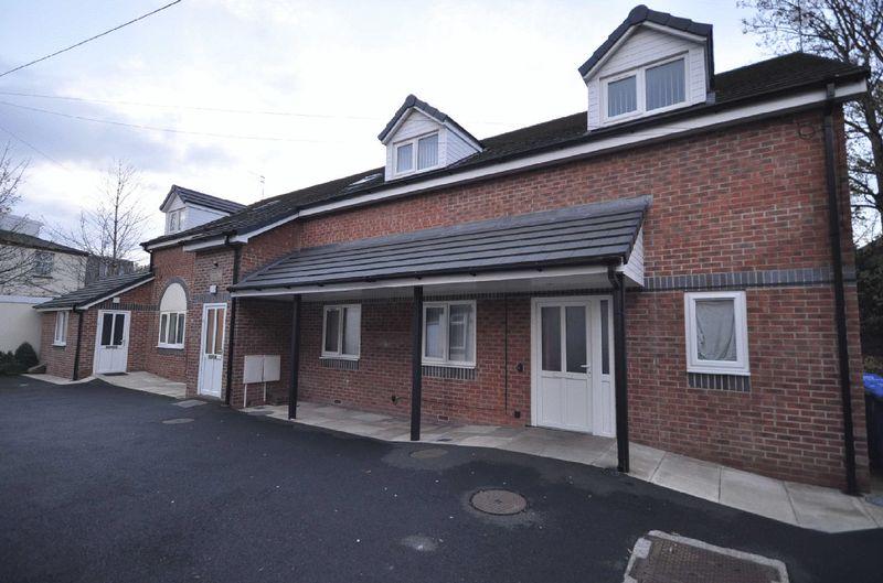 Hornby Street, Heywood 2 bed apartment £695 pcm (£160 pw)