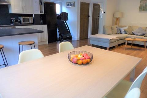 53 Slade Road, Sutton Coldfield, B75 5PA