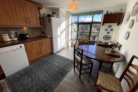 52 Brunel Quays, Lostwithiel, PL22 0JB