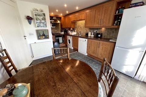 52 Brunel Quays, Lostwithiel, PL22 0JB