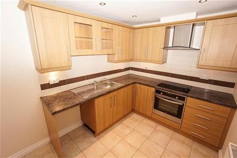 3 bedroom apartment to rent, Captain Street, Horwich