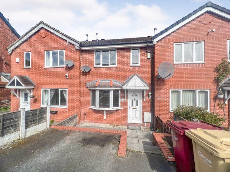 RAWSON STREET FARNWORTH, 3 BED MEWS 3 bed mews £795 pcm (£183 pw)