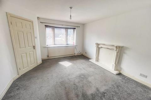 3 bedroom mews to rent, RAWSON STREET FARNWORTH, 3 BED MEWS