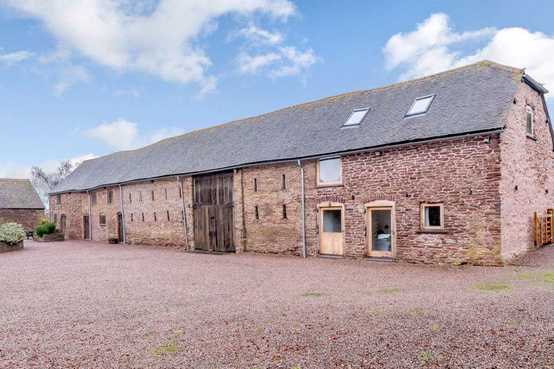 Stoke Prior, Leominster, Herefordshire HR6 0NE 6 bed detached house £1,750,000