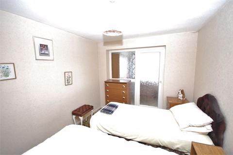19 Cherrington Gardens, Wolverhampton, WV6 8AJ
