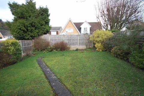 19 Cherrington Gardens, Wolverhampton, WV6 8AJ