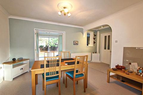135 Walstead Road, Walsall, WS5 4LU