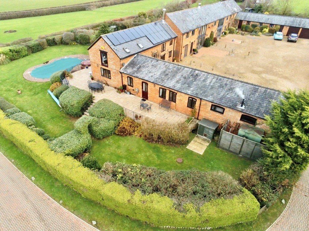 Thornton Road, Nash, Milton Keynes, MK17 4 bed barn for sale £1,100,000
