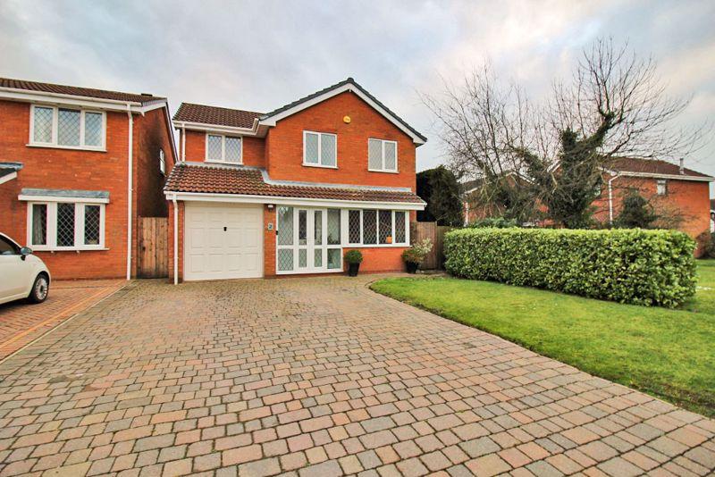 Rowan Drive, Essington 4 bed detached house £350,000