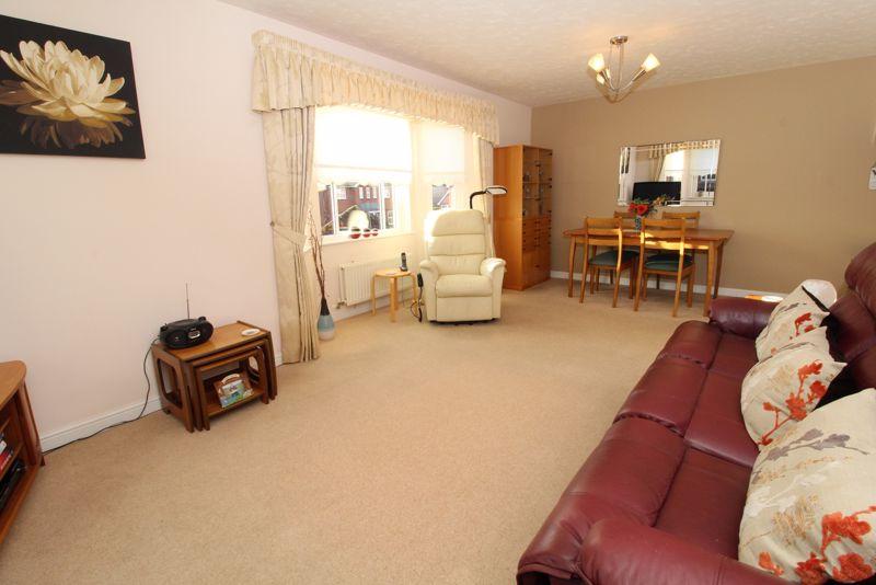 Westfield Drive, Aldridge, Walsall... 2 bed apartment £199,500