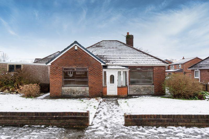 Mountmorres Close, Over Hulton... 3 bed detached bungalow £170,000