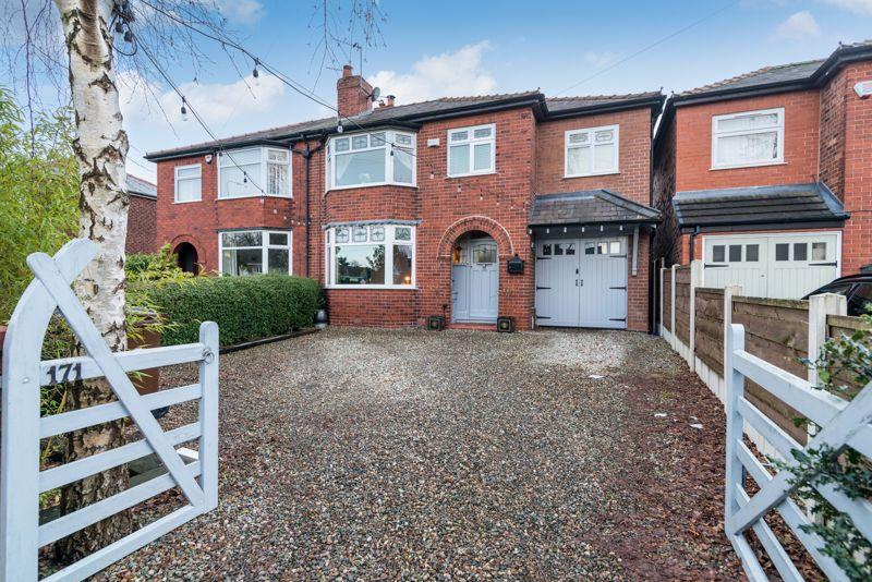 Henfold Road, Tydesley, Manchester... 4 bed semidetached house £345,000